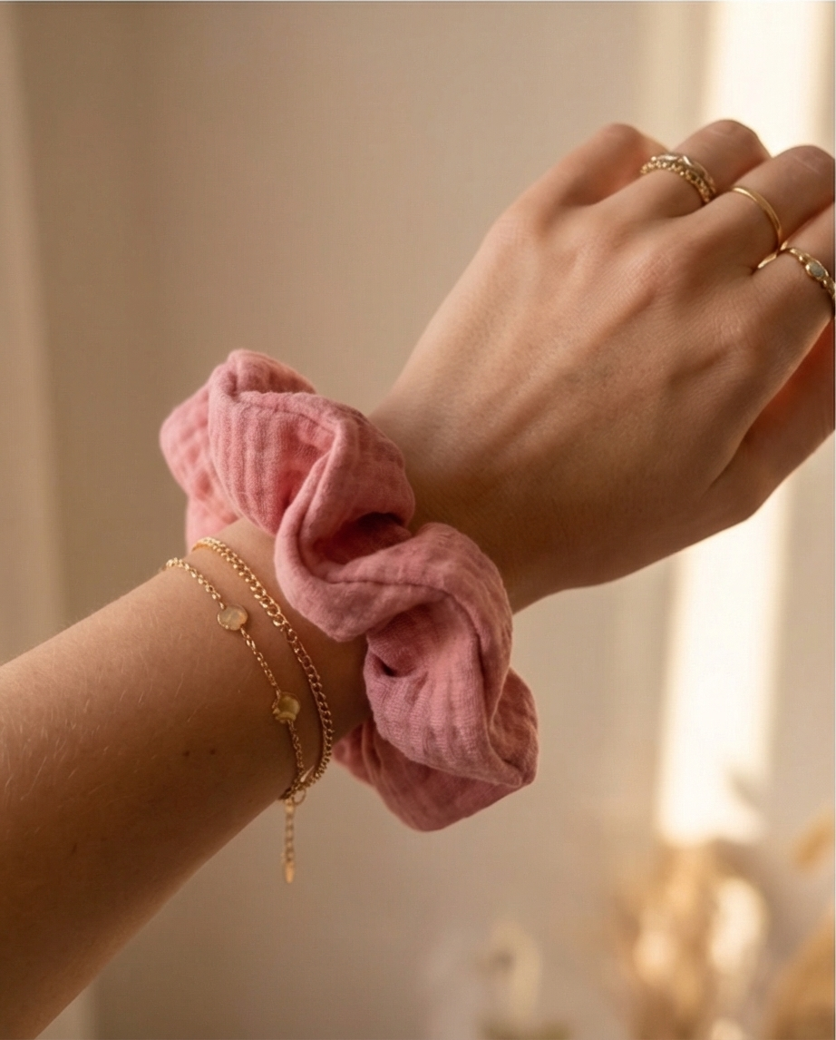 Scrunchie aus Musselin Rosa